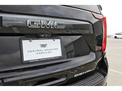 Used 2024 GMC Yukon XL Denali Ultimate image 29