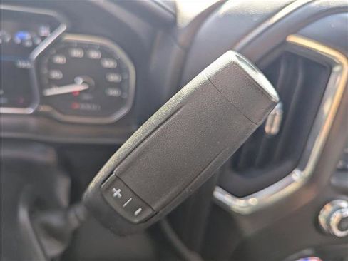 Used 2020 GMC Sierra 2500 AT4 w/ AT4 Premium Package image 11