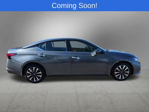 Used 2019 Nissan Altima 2.5 Platinum AWD/4WD image 7
