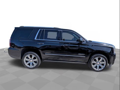 Certified 2017 GMC Yukon Denali w/ Open Road Package RWD image 3