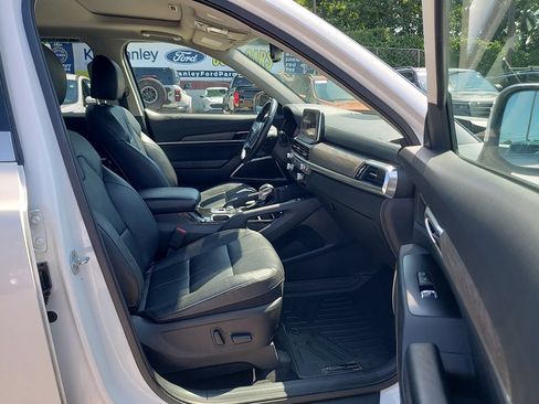 Used 2021 Kia Telluride EX w/ EX Premium Package FWD image 19