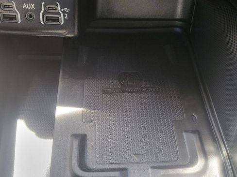 Used 2023 Dodge Durango SRT AWD/4WD image 42