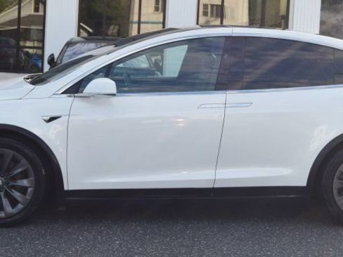 Used 2019 Tesla Model X 100D AWD/4WD image 6