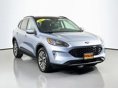 Used 2022 Ford Escape Titanium w/ Class II Trailer Tow Package