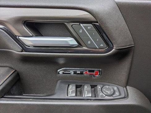 Used 2022 GMC Sierra 1500 AT4 image 15