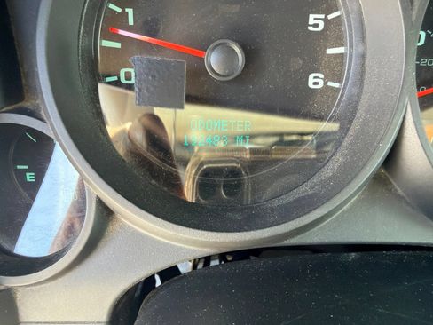 Used 2010 Chevrolet Silverado 1500 W/T AWD/4WD image 14