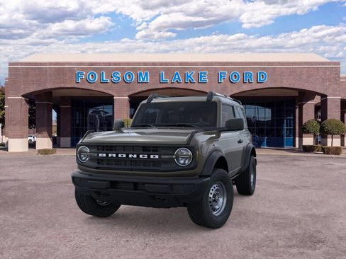 New 2026 Ford Bronco 2-Door AWD/4WD image 2