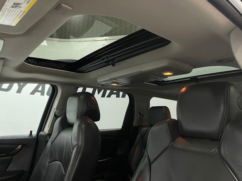 Used 2013 GMC Acadia Denali image 12