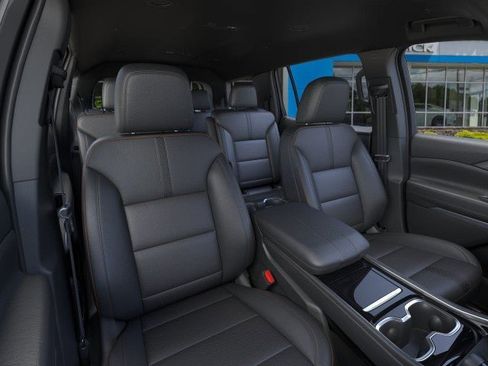 New 2026 Chevrolet Traverse High Country image 16