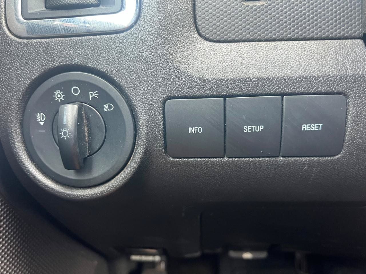 Used 2012 Ford Escape Limited AWD/4WD image 23