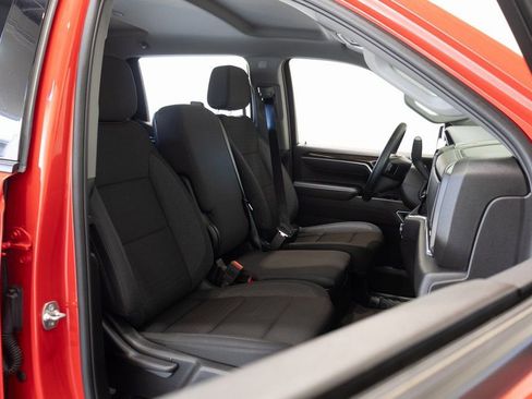 Used 2025 GMC Sierra 1500 Elevation image 22