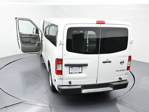 Used 2018 Nissan NV 3500 S RWD image 26