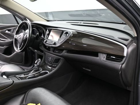 Used 2020 Buick Envision Essence FWD image 29