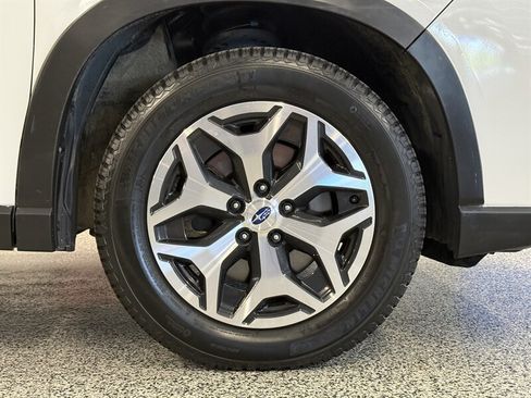 Used 2021 Subaru Forester Premium w/ Popular Package #1 AWD/4WD image 9