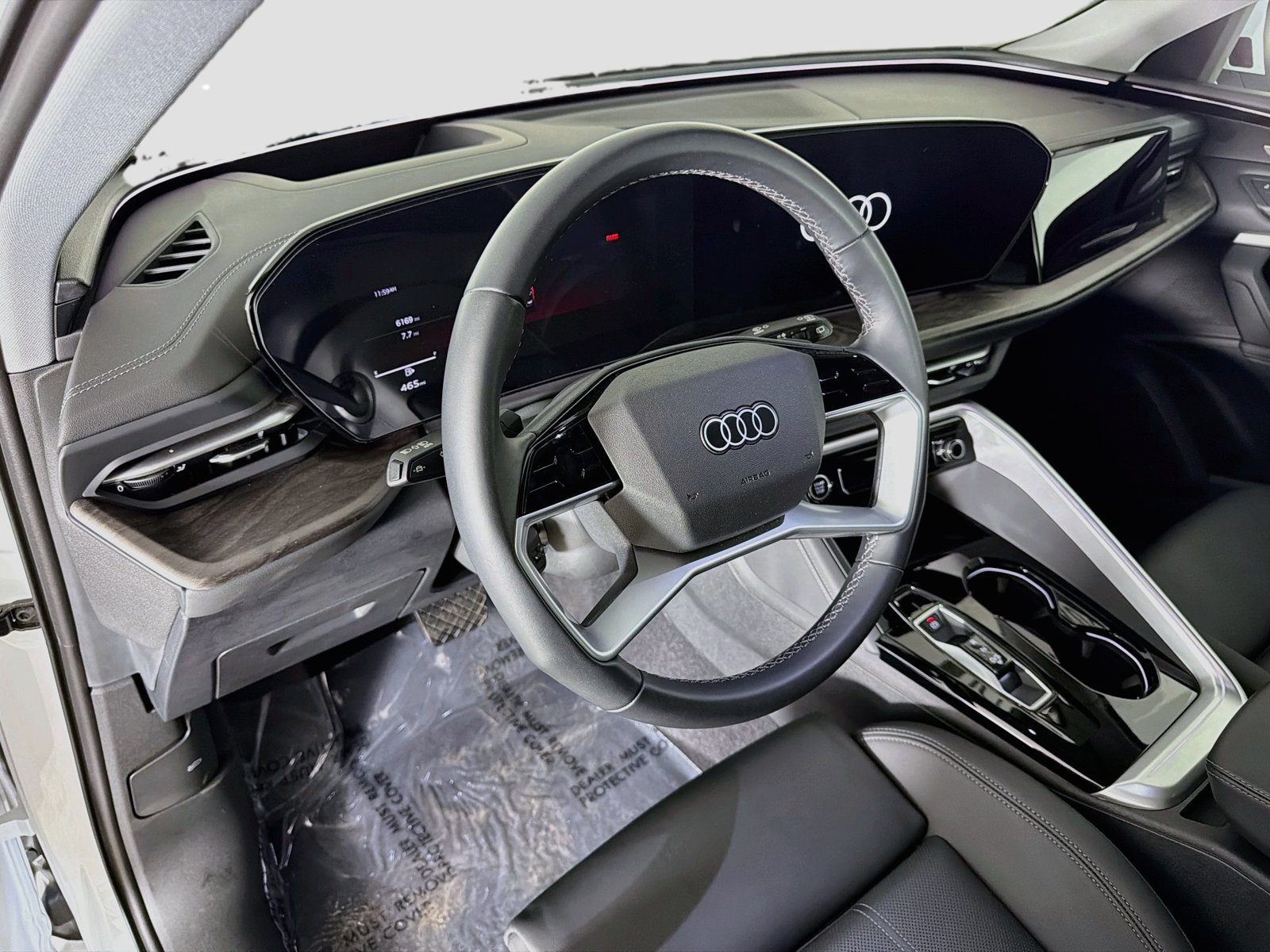 Certified 2025 Audi Q5 Premium w/ Premium Plus AWD/4WD image 9