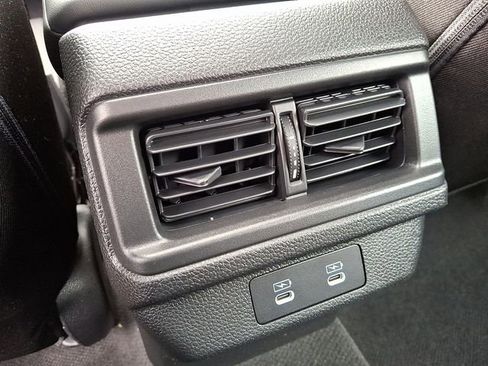 Used 2025 Honda Accord SE image 11