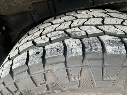 Used 2019 Nissan Titan S w/ S Utility Package image 15