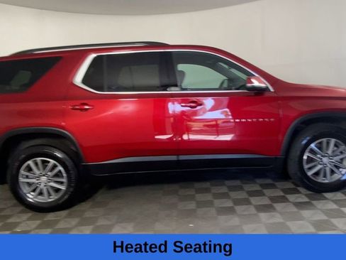 Certified 2023 Chevrolet Traverse LT image 3
