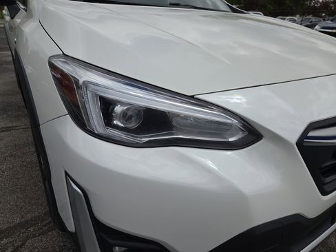 Used 2023 Subaru Crosstrek Hybrid w/ Moonroof Package w/Navigation AWD/4WD image 10