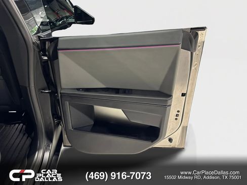 Used 2025 Tesla Cybertruck 2WD Crew Cab image 26