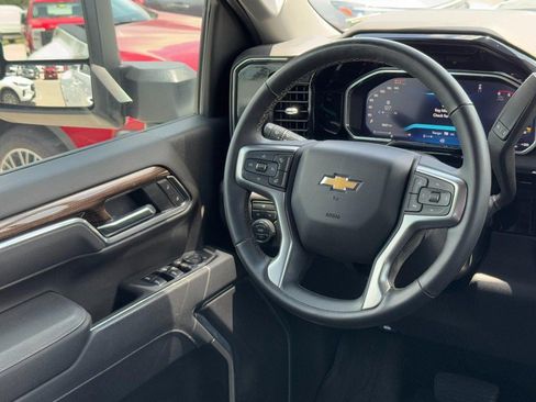 Used 2026 Chevrolet Silverado 3500 LT w/ All Star Edition AWD/4WD image 12