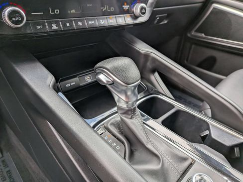 Used 2023 Kia Telluride LX FWD image 24