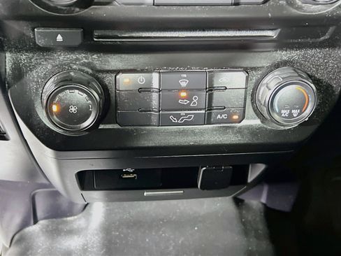 Used 2016 Ford F150 XL w/ Equipment Group 101A Mid RWD image 24