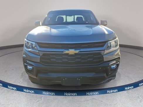 Used 2022 Chevrolet Colorado LT w/ LT Convenience Package image 2