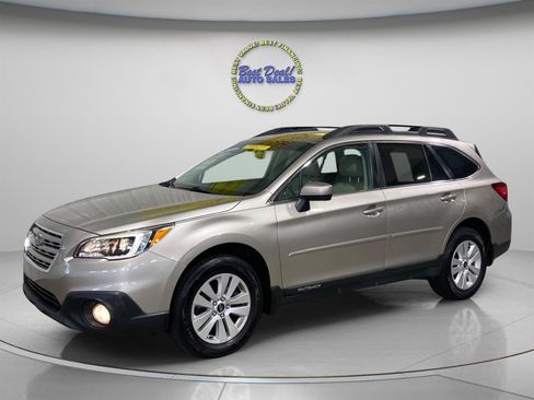 Used 2016 Subaru Outback 2.5i Premium AWD/4WD image 1
