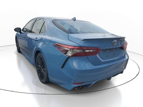 Used 2023 Toyota Camry XSE image 8