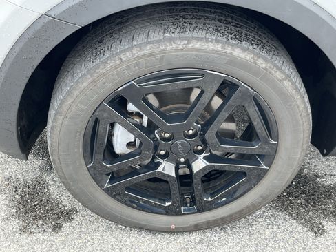 Used 2025 Kia Telluride EX X-Line AWD/4WD image 15
