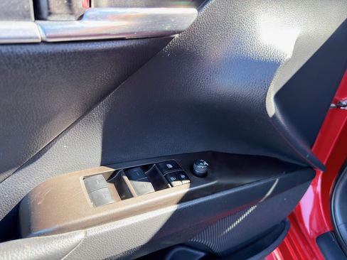 Used 2023 Toyota Camry SE w/ Convenience Package image 24