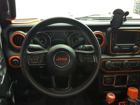 Used 2019 Jeep Wrangler Unlimited Sport AWD/4WD image 21