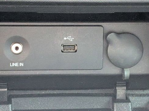 Used 2013 Ford F150 XLT w/ XLT Chrome Pkg RWD image 22