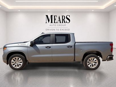 Used 2025 Chevrolet Silverado 1500 Custom