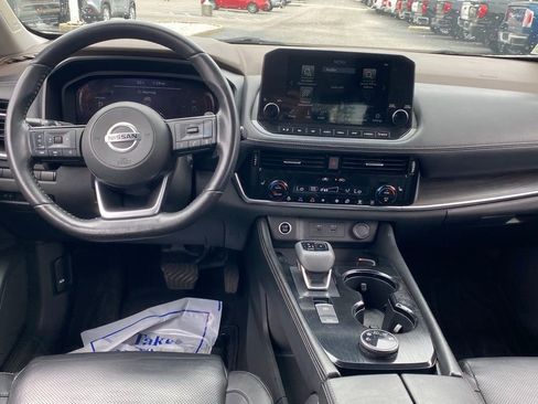 Used 2021 Nissan Rogue Platinum AWD/4WD image 8
