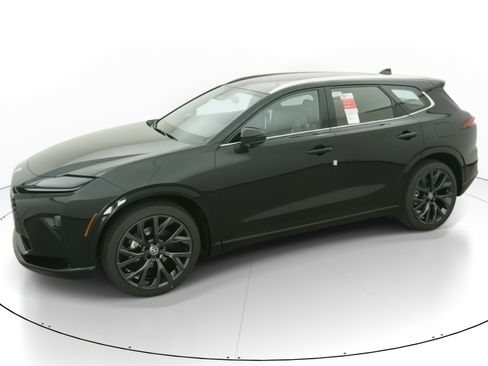 New 2026 Toyota Crown Signia image 2