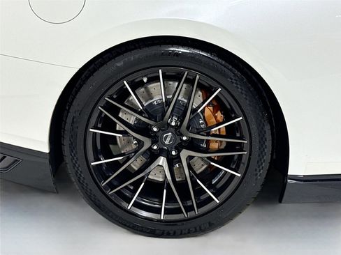 Used 2020 Nissan GT-R Premium image 37