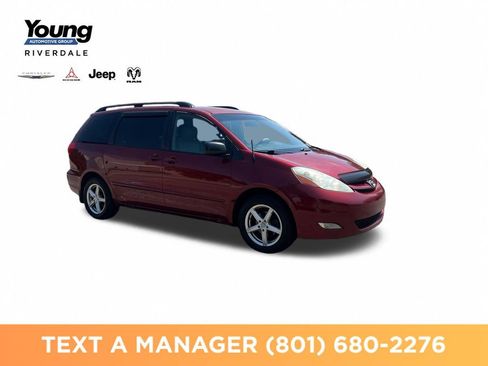 Used 2008 Toyota Sienna CE FWD image 7