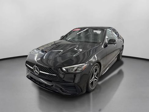 Used 2022 Mercedes-Benz C 300 4MATIC Sedan image 4