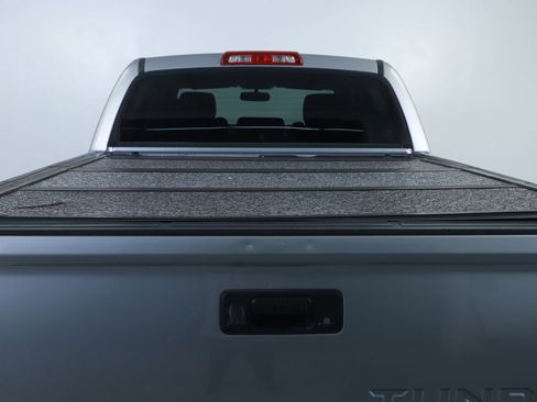 Used 2017 Toyota Tundra SR5 w/ SR5 Upgrade Package image 14