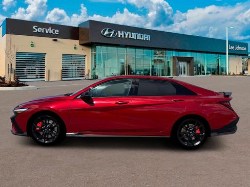 New 2026 Hyundai Elantra N FWD image 5