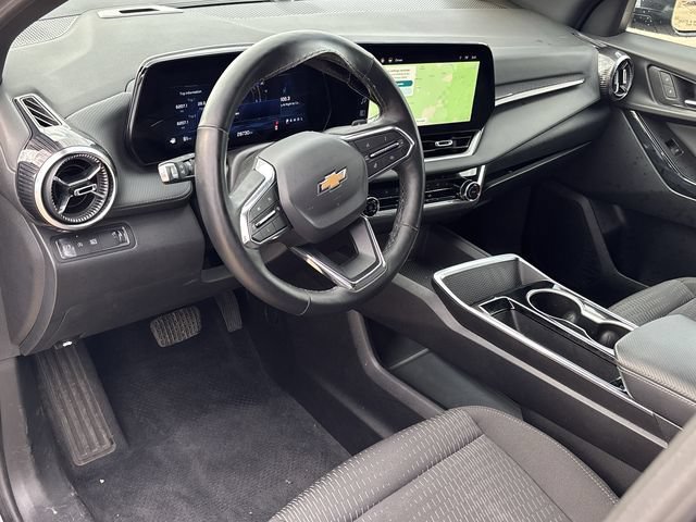 Used 2025 Chevrolet Equinox LT FWD image 19