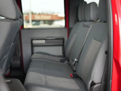 Used 2011 Ford F250 XLT w/ XLT Interior Pkg image 12