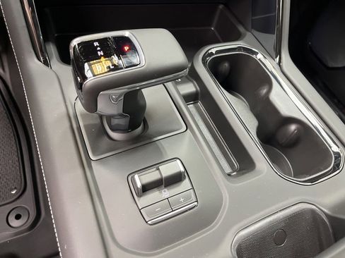 New 2026 GMC Sierra 1500 AT4X AWD/4WD image 17