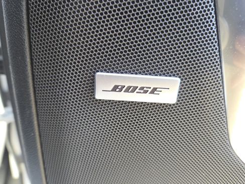 Used 2024 Chevrolet Suburban Z71 w/ Luxury Package image 15