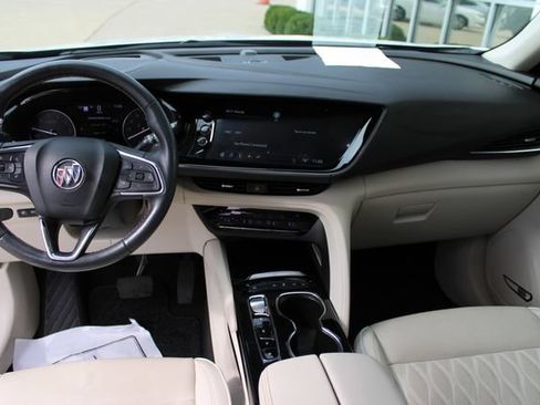 Used 2022 Buick Envision Avenir w/ Technology Package II FWD image 29