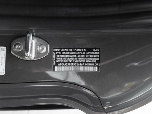 Used 2024 Porsche 718 Cayman image 40