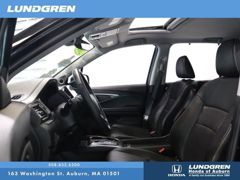 Used 2022 Honda Pilot Special Edition image 11