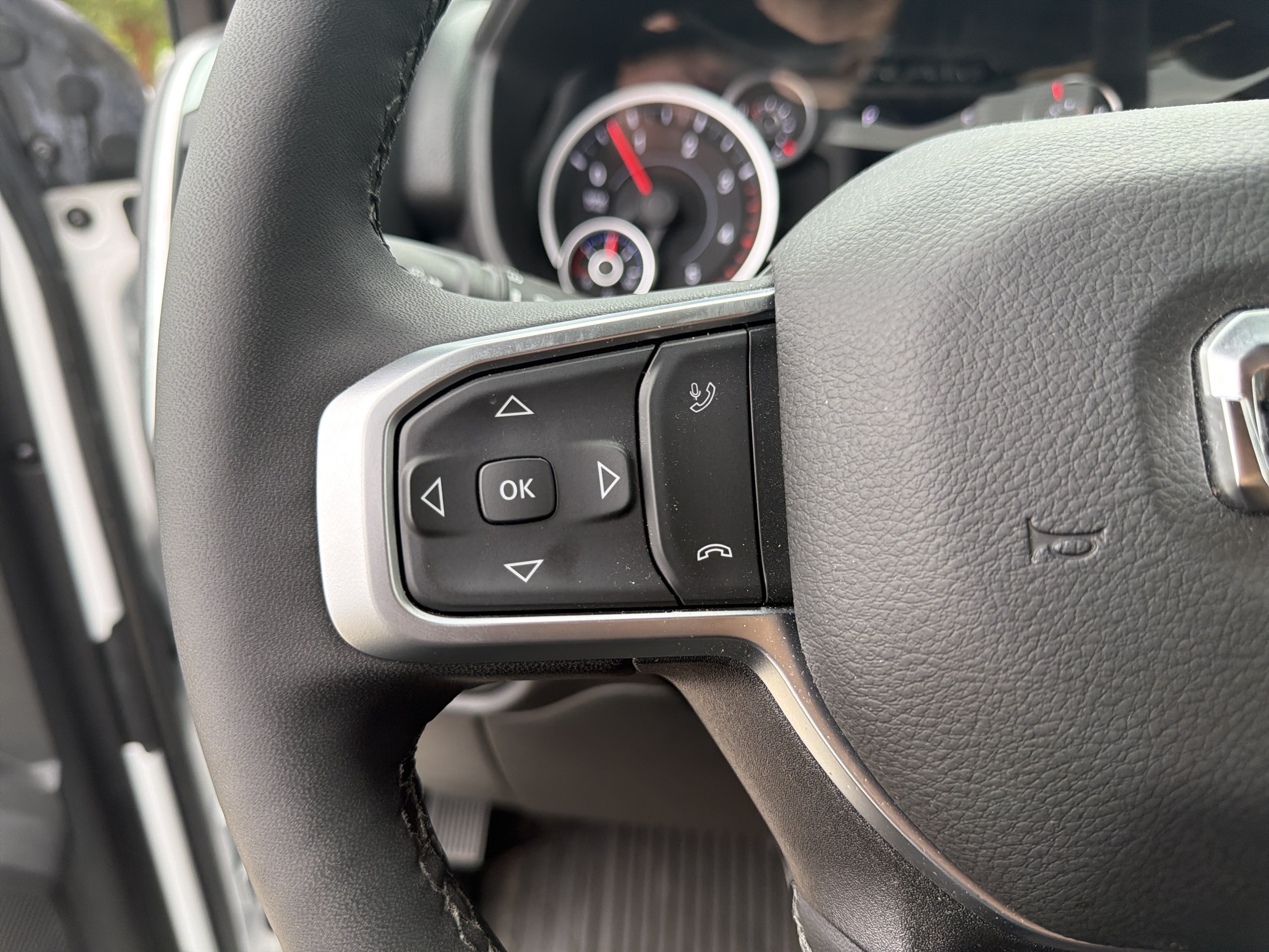 Used 2025 RAM 2500 Big Horn AWD/4WD image 17